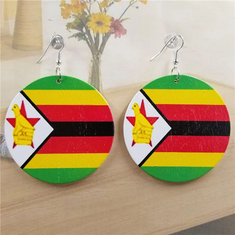 Серьги женские круглые из натурального дерева с изображением цветов 1 пара -