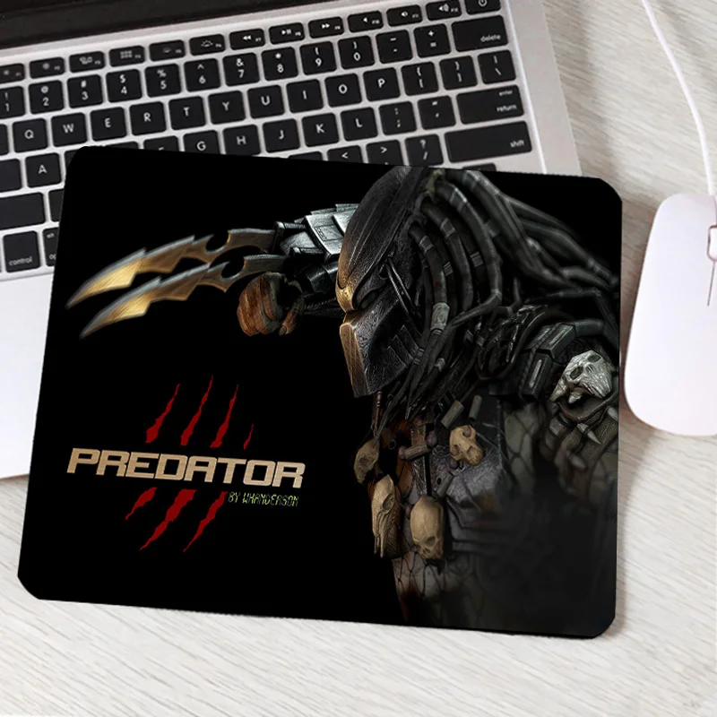 

Small Mouse Pad Predator Warrior Pattern Alien Monster Printed MousePad Mats Laptop Computer Desk Mats For Player