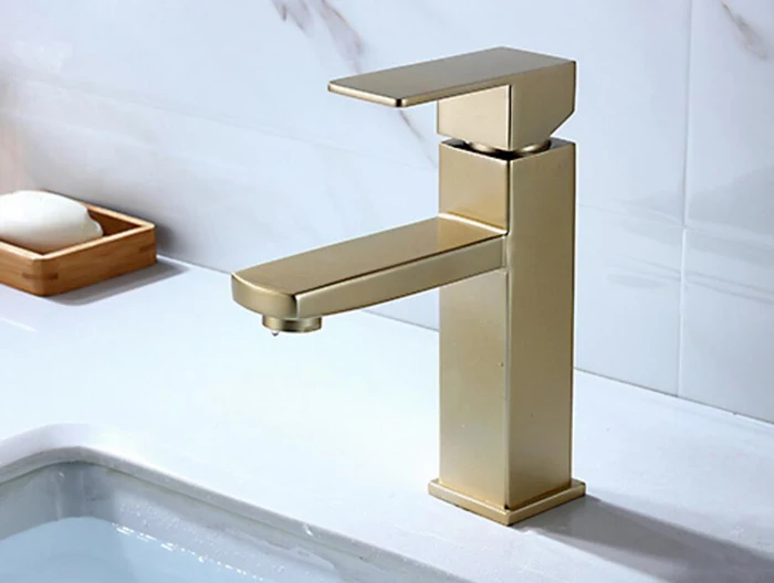 low faucet Кран для раковины из нержавеющей стали матовый золотой цвет кран для ванной комнаты Водопад смеситель настенный кран туалетный кран для ванной BL024 - Цвет: low faucet