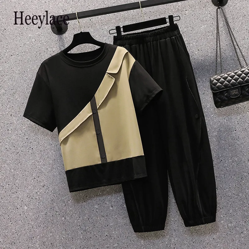 

Размера плюс, женские летние костюмы в Корейском стиле, с коротким рукавом, рисунком в стиле пэтчворк для Круглая горловина Топ и штаны с эла...