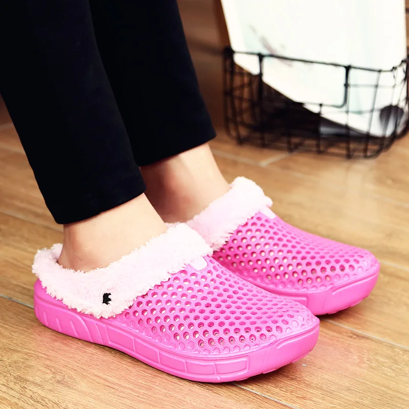 Women Winter Slippers Warm Plush Home Slippers Unisex Hole Casual Shoes For Couples Plus Size Female Flip Flops With Fur Fashion
