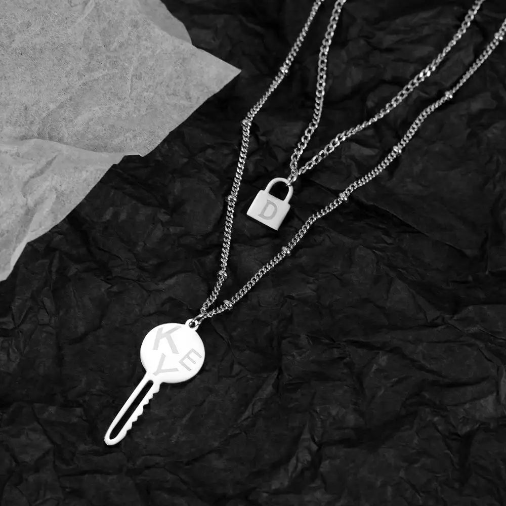 

Fashion Key Lock Pendant Necklaces for Women Stainless Steel Layered Chain Choker Necklace Simple Jewelry Gift