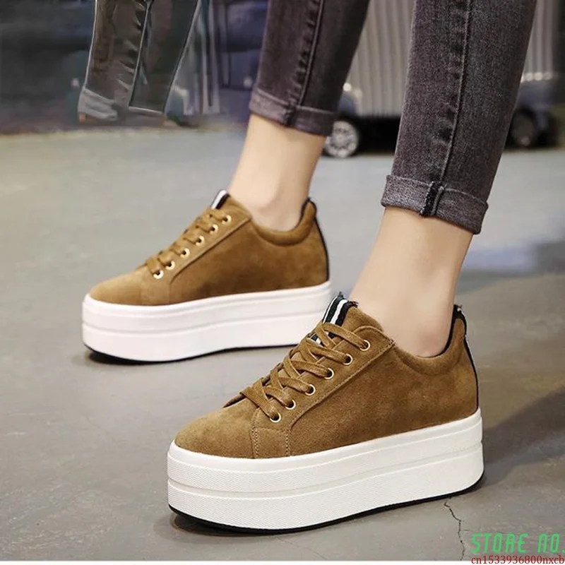 

Женские повседневные туфли на высоком каблуке, Весенняя модная женская обувь на шнуровке, женские кроссовки в британском стиле, Осенняя обу...