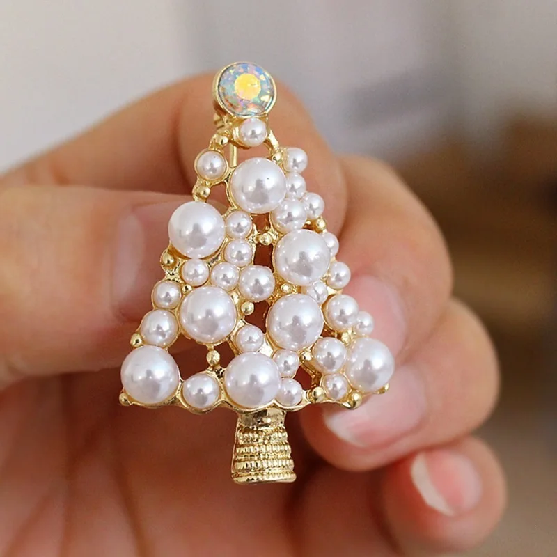 

Imitation Pearls Christmas Tree Brooch Pin Women Fashion Rhinestone Brooches Xmas New Year Gift