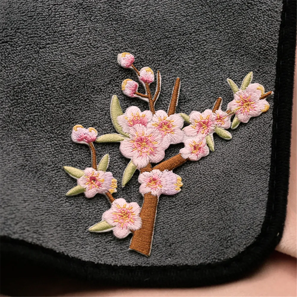 Вышитые аппликации для одежды аксессуары цветы | Дом и сад