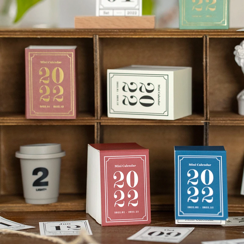 

3.5x5.1cm Hot Sale 365days Vintage Simple Mini Desk Calendar 2022 Desktop Table Memo Pads Calendar Schedule Planner Notes