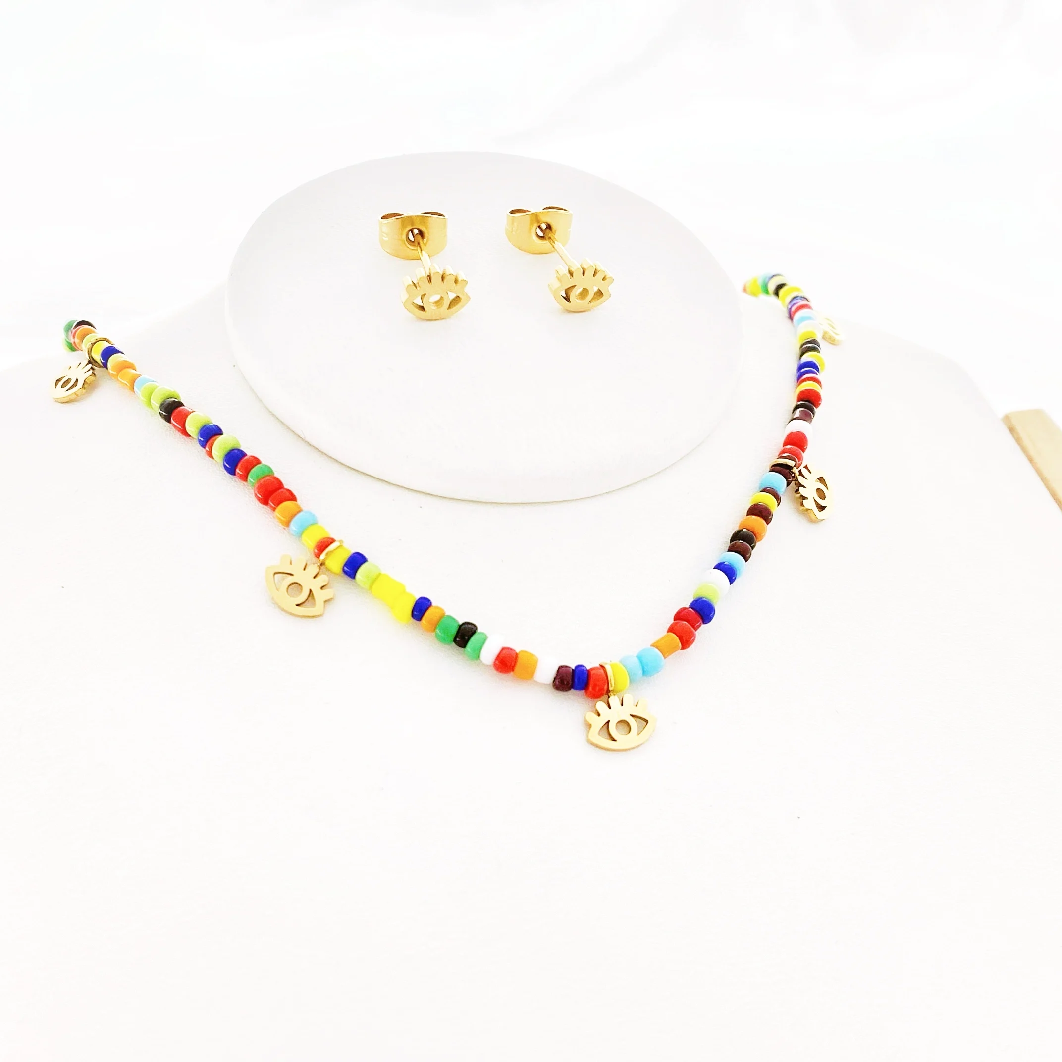 

Эффектное ожерелье золотого цвета в форме эллипса из нержавеющей стали для женщин, простая темпераментная цепь