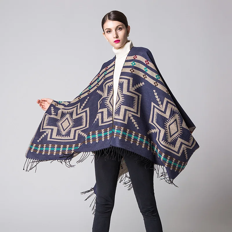 Poncho con capa de murciélago geométrica étnica para mujer, Tops de cachemira, cárdigan, abrigo de diseñador de marca, bufanda de otoño, chal con flecos y capucha