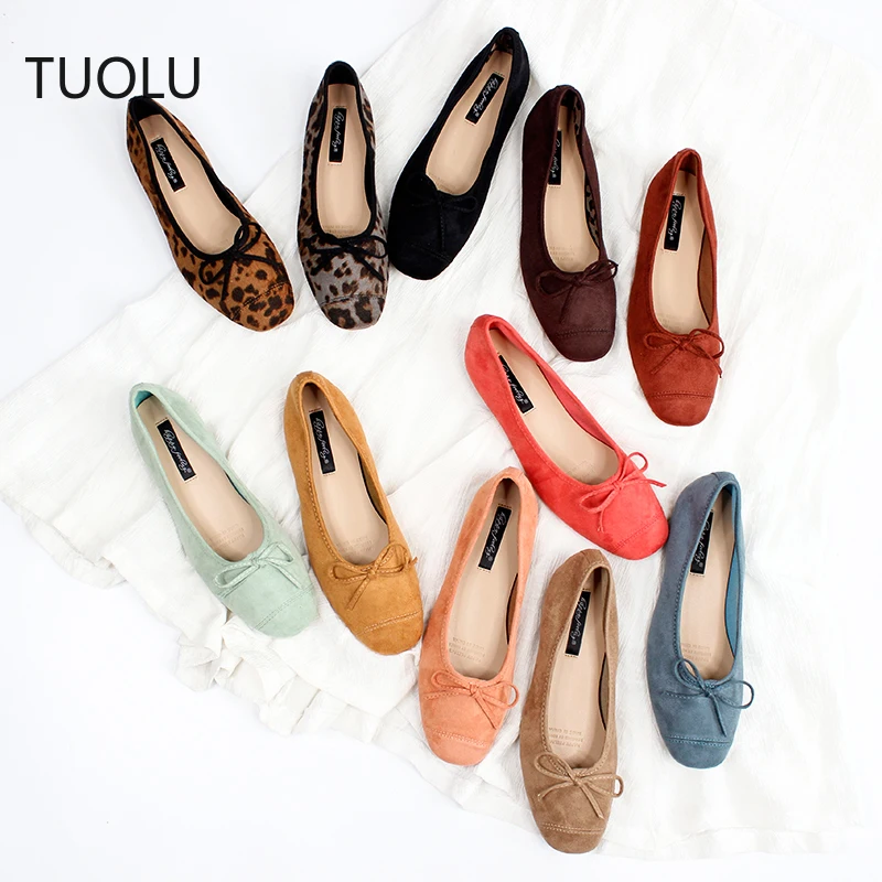 Туфли женские на плоской подошве повседневные лоферы без застежки удобные