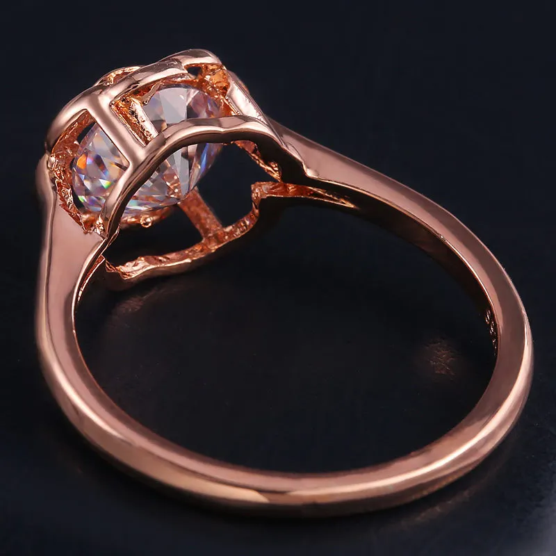 Женское Обручальное кольцо с крупным фианитом фианитом|Кольца для помолвки| |