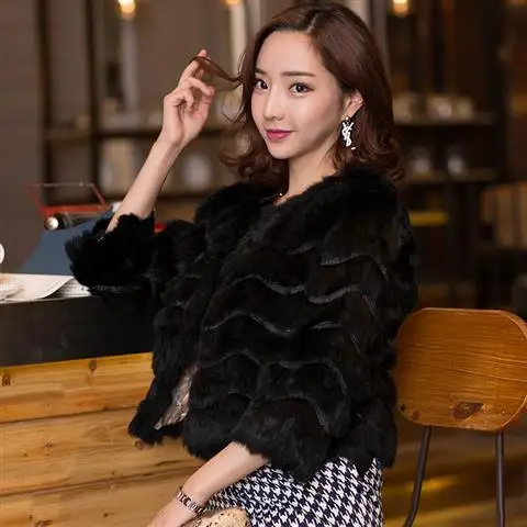 

Women Korean Full Pelt Natural Rabbit Fur Coat Female Slim Three Quarter Real Fur Overcoat Ladies Short Genuine Fur Outcoats Y19