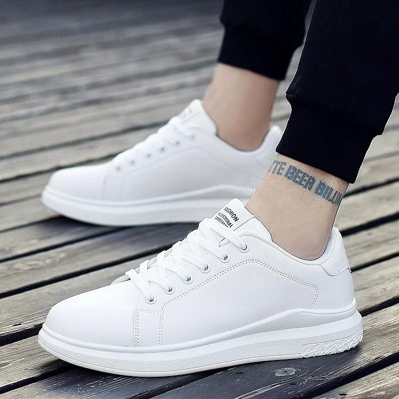 Большой Размеры женские кроссовки Сезон осень Кожаные светильник белые с