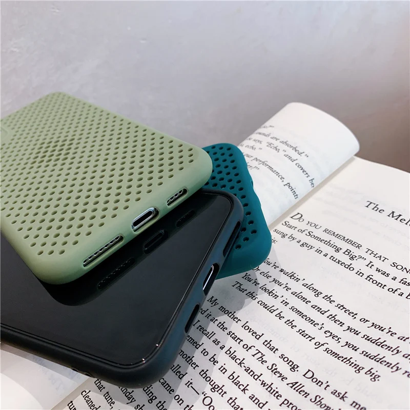 

Camera Protection Phone Case For iPhone 11 11Pro Max XR XS Max X XS 6 6S 7 8 Plus 11Pro Soft Heat Dissipation Hollow Back Cover