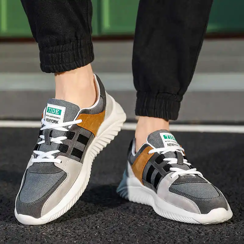 

Кроссовки женские на платформе, спортивная обувь, большие размеры, белые