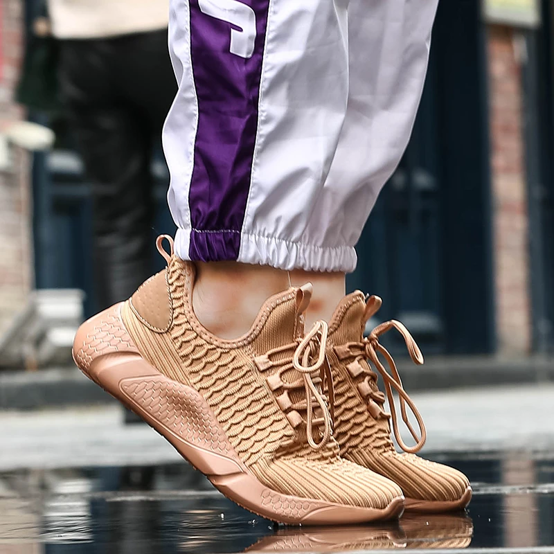 

Men Flying Woven Breathable Running Shoes Comfortable Light Mesh Male Sneakers Outdoor Sports Shoes Wear-resistant Footwear