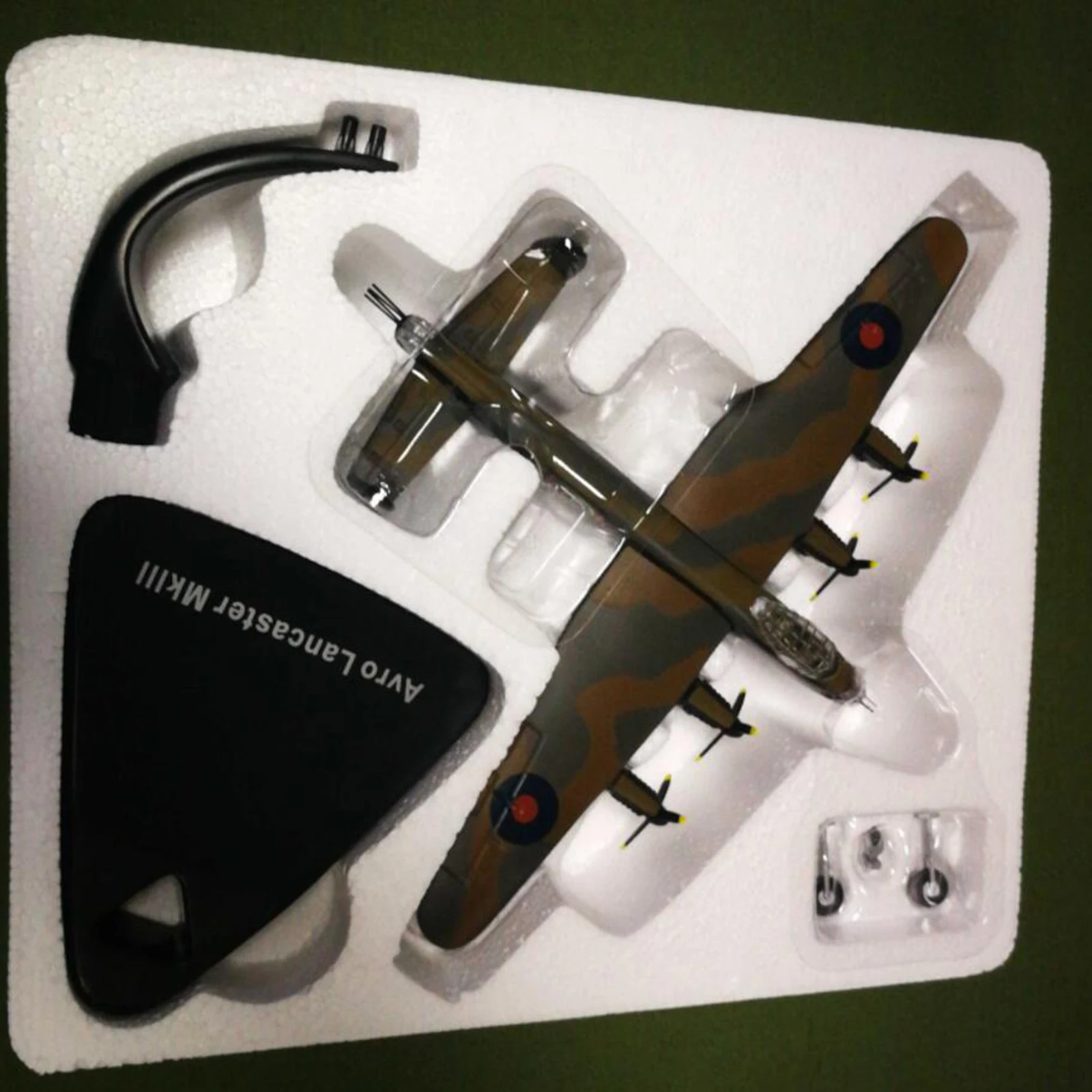 

1/144 Scale Avro Lancaster MkIII Airplane Model Fighter Collection Toy