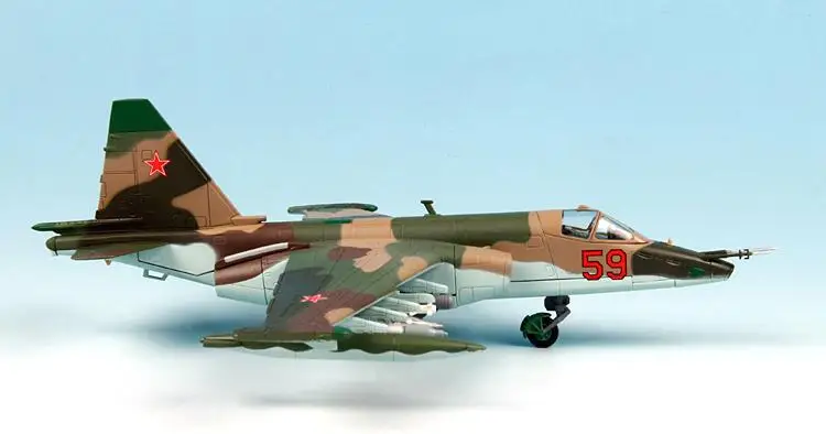 SU 25 SM FROGFOOT 1/72 литье под давлением модель самолета хобби мастер| |