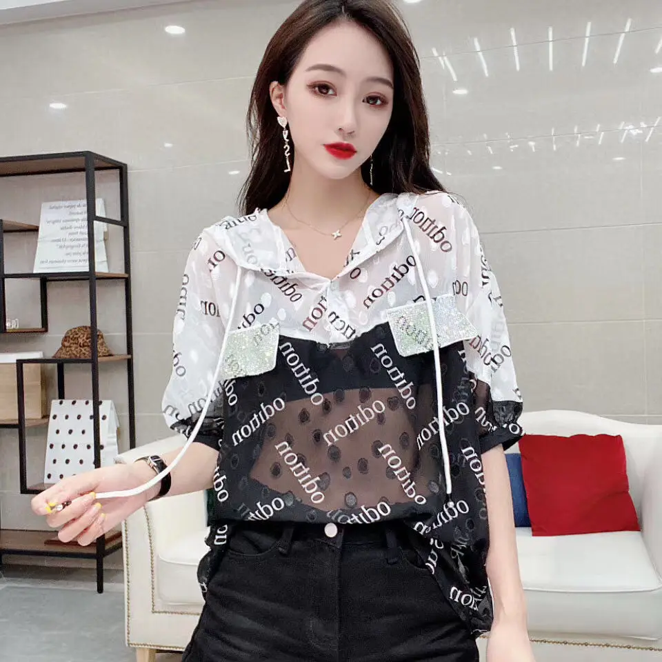

Hooded short sleeve T-shirt summer new foreign style inlaid diamond thin loose Chiffon sunscreen top