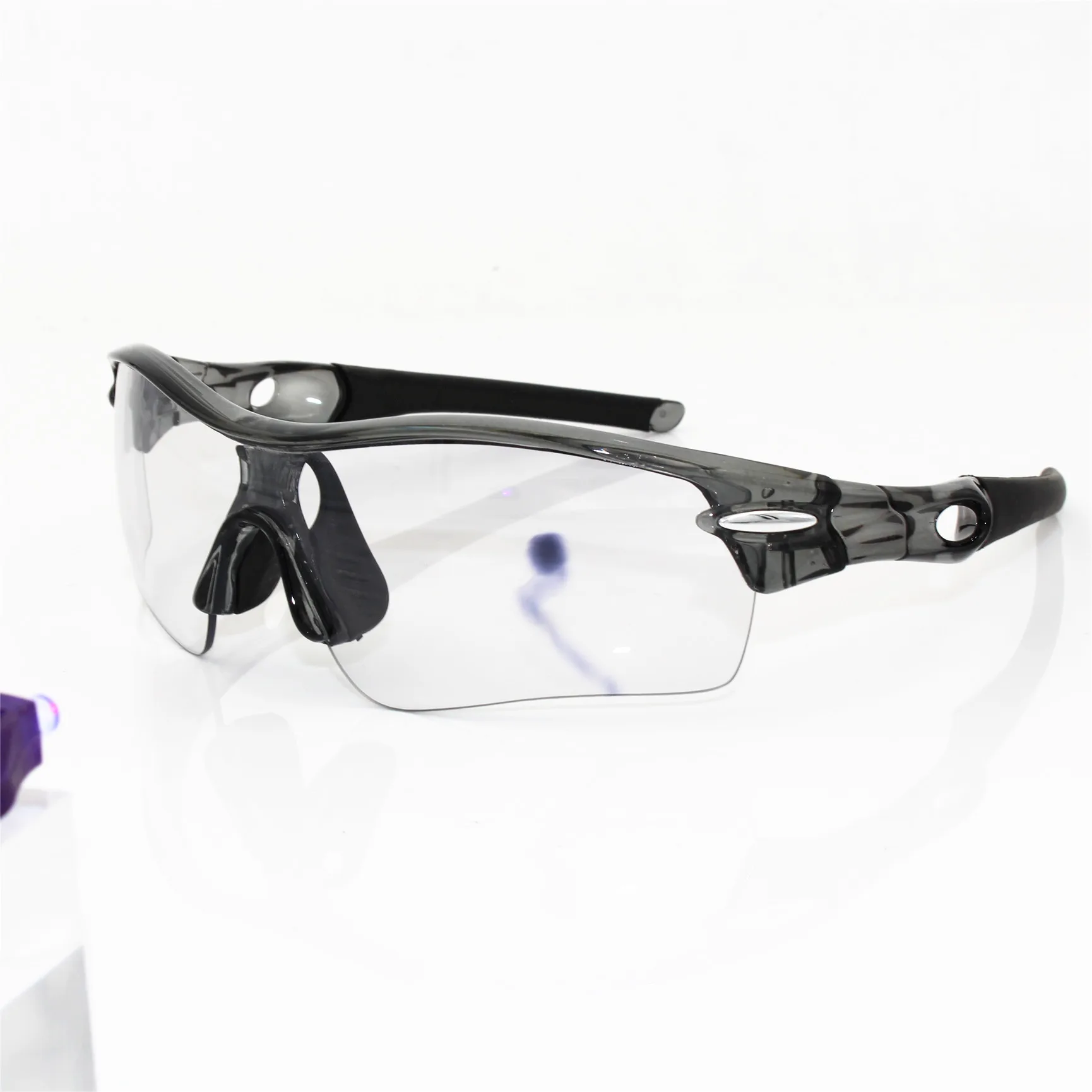 Фотохромные линзы для велоспорта спортивные мужские солнцезащитные очки