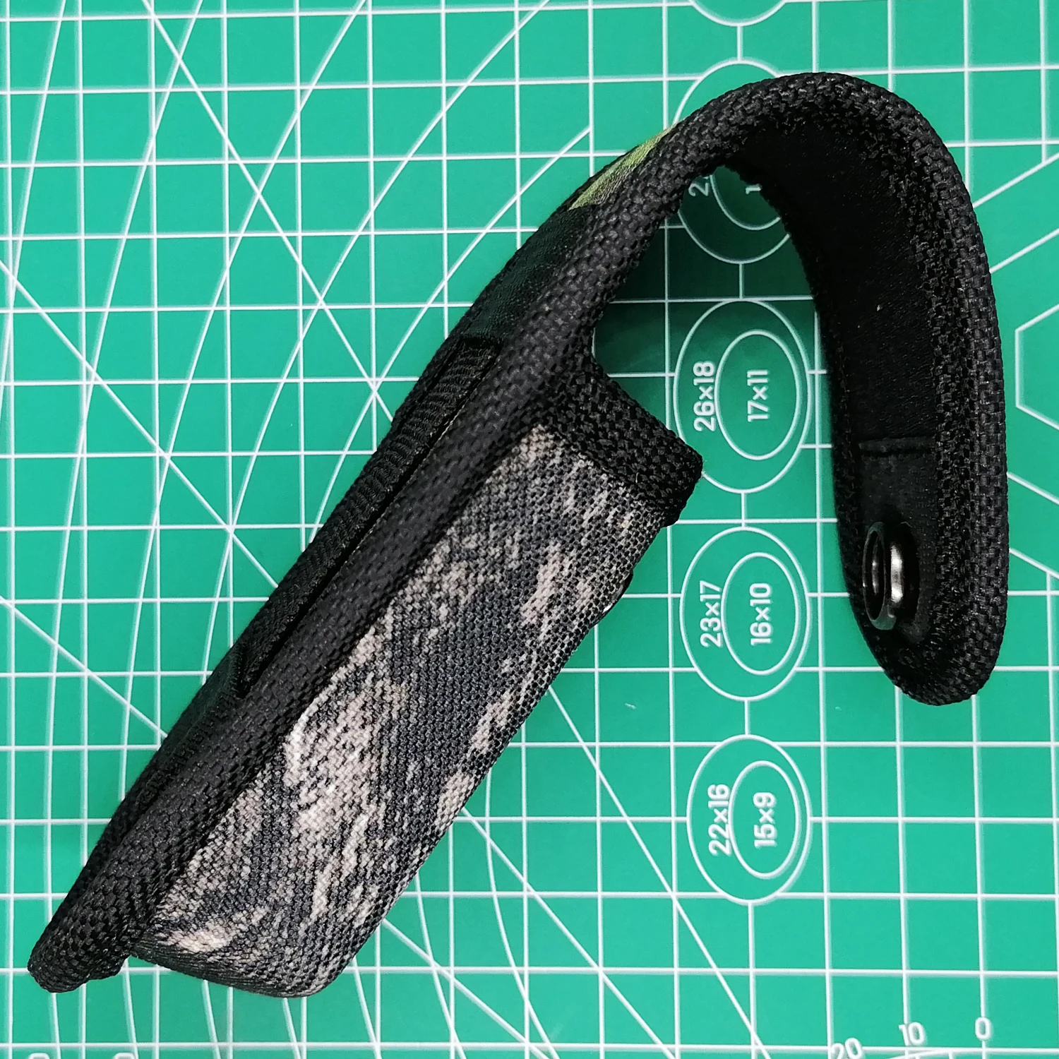 Складной нож камуфляжная Кобура Оболочка нейлоновый чехол внутренний размер