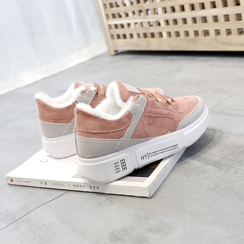 Женские кроссовки с мехом розовые повседневные для пробежек прогулочная обувь