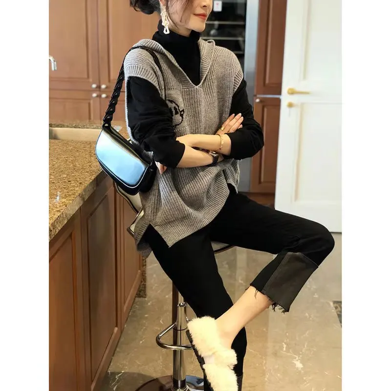 Женский свитер с капюшоном и вилкой безрукавка оверсайз весна осень 2021| |