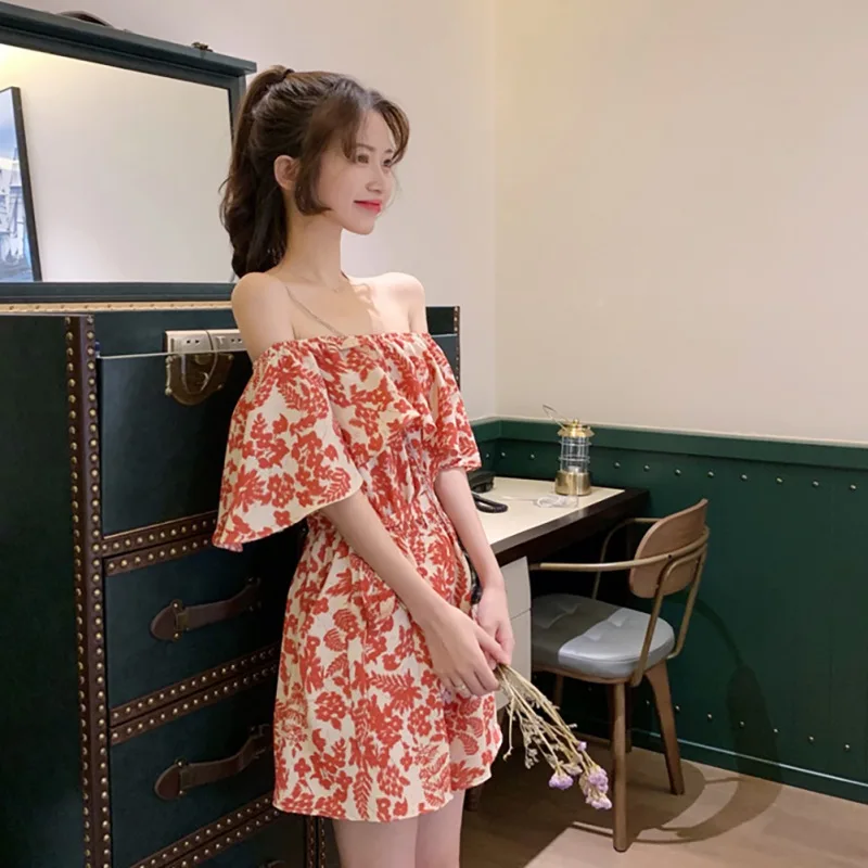 

2021 Woman Summer Jumpsuit Floral Print Off-the-shoulder Small Fresh Bow Decoration Jumpsuit