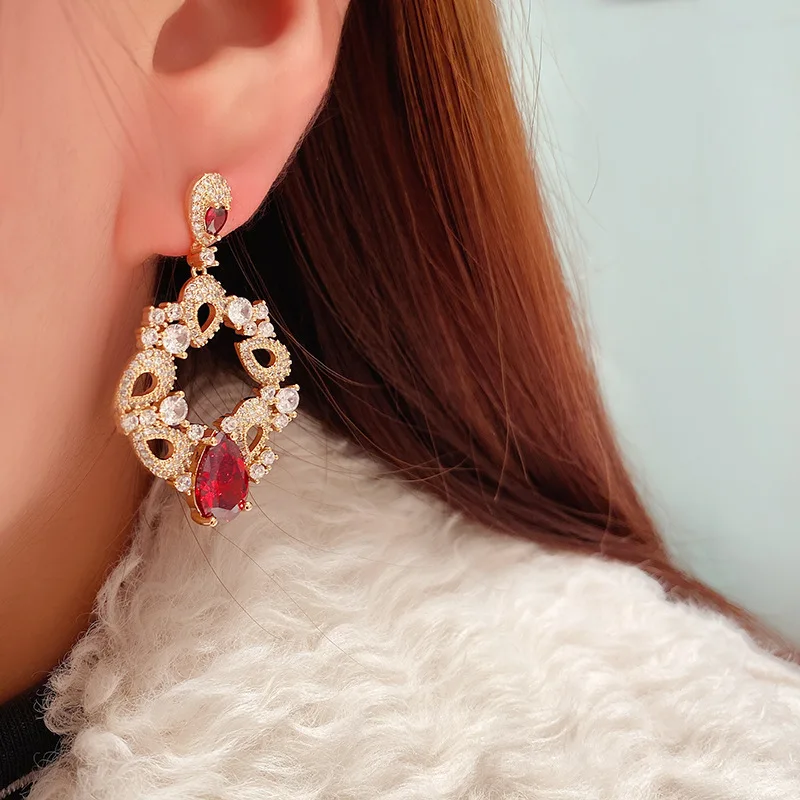 

925 silver needle teardrop earrings Baroque retro female zircon earrings annual earrings earrings Hong Kong style