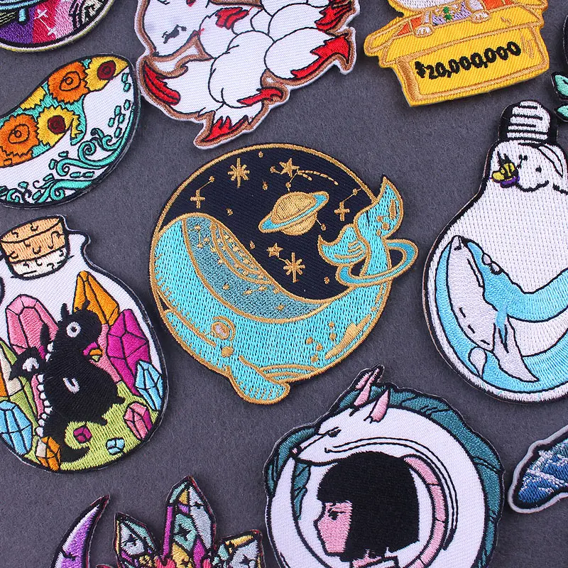 Мультяшные нашивки с животными аниме термоклейкие для одежды китами наклейки