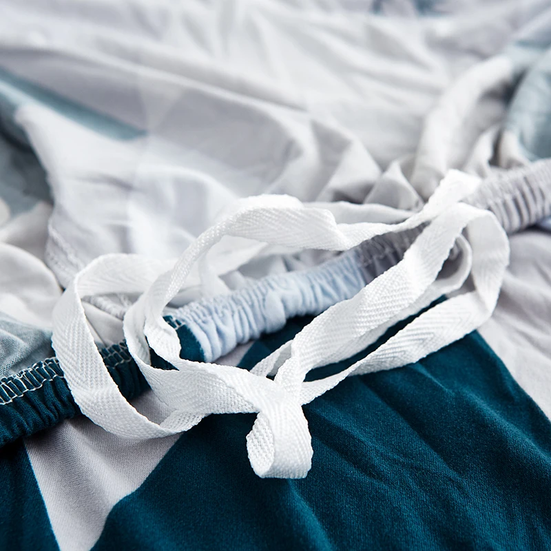 Чехол для дивана универсальный эластичный с геометрическими узорами |