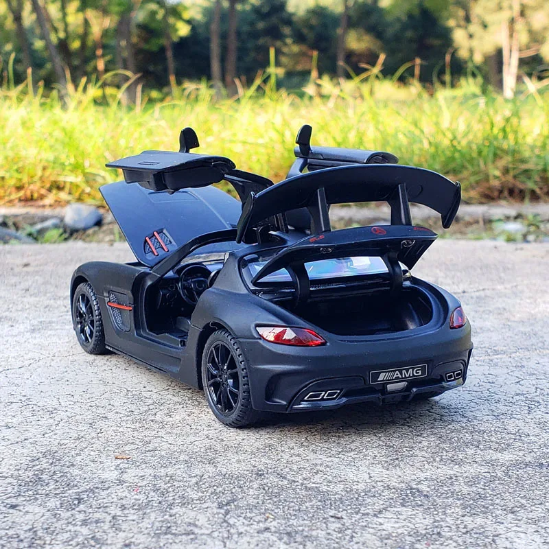 Игрушка для детей SLS AMG крыла чайки суперкар имитация изысканных литых и