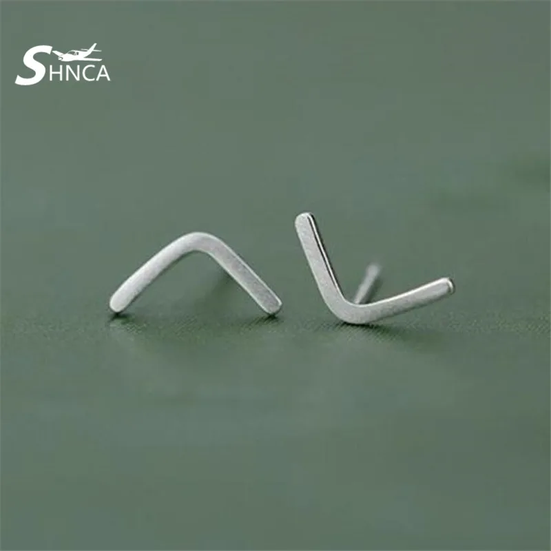 

Женские серьги-гвоздики из серебра 925 пробы, с буквами геометрической формы