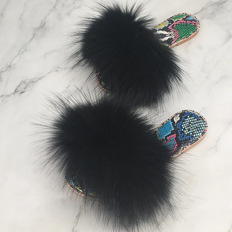 Женские шлепанцы с мехом летние пушистые тапочки сланцы женские из натурального