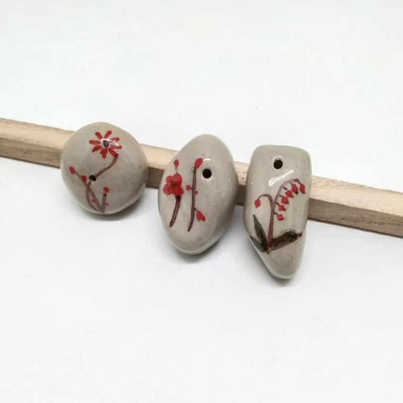 

Hand-painted ceramic incense stick hand pinch round gray pottery incense stick retro Japanese style incense mini incense burner