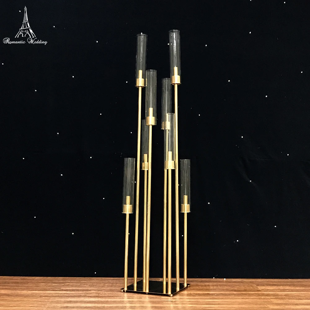 Металлический подсвечник с 8 насадками золотой со стеклянной крышкой