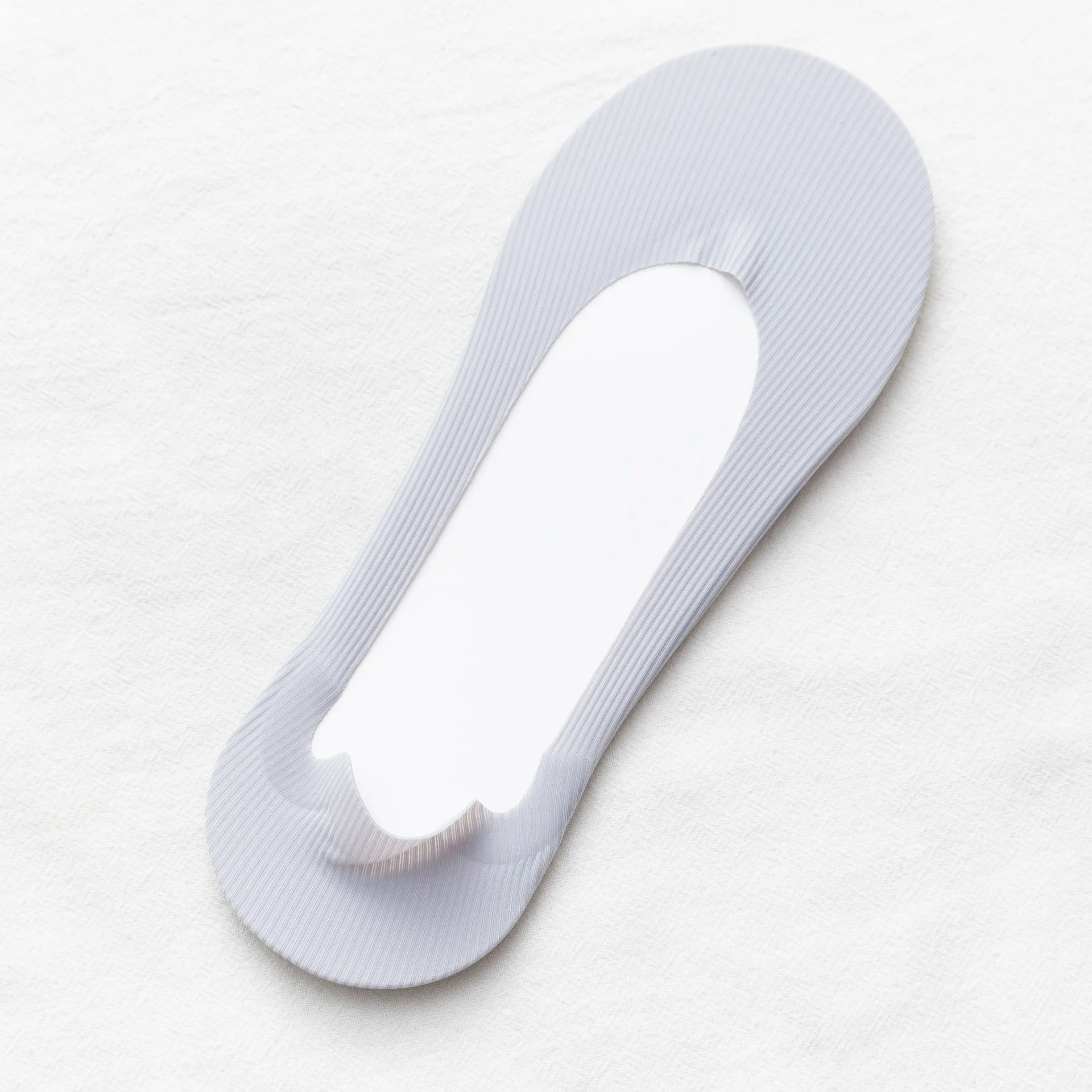 

Invisible Socks Anti Slip Summer Ultra-thin Women Socks Silicone Socks Classic Business Socks Women Shallow Mouth