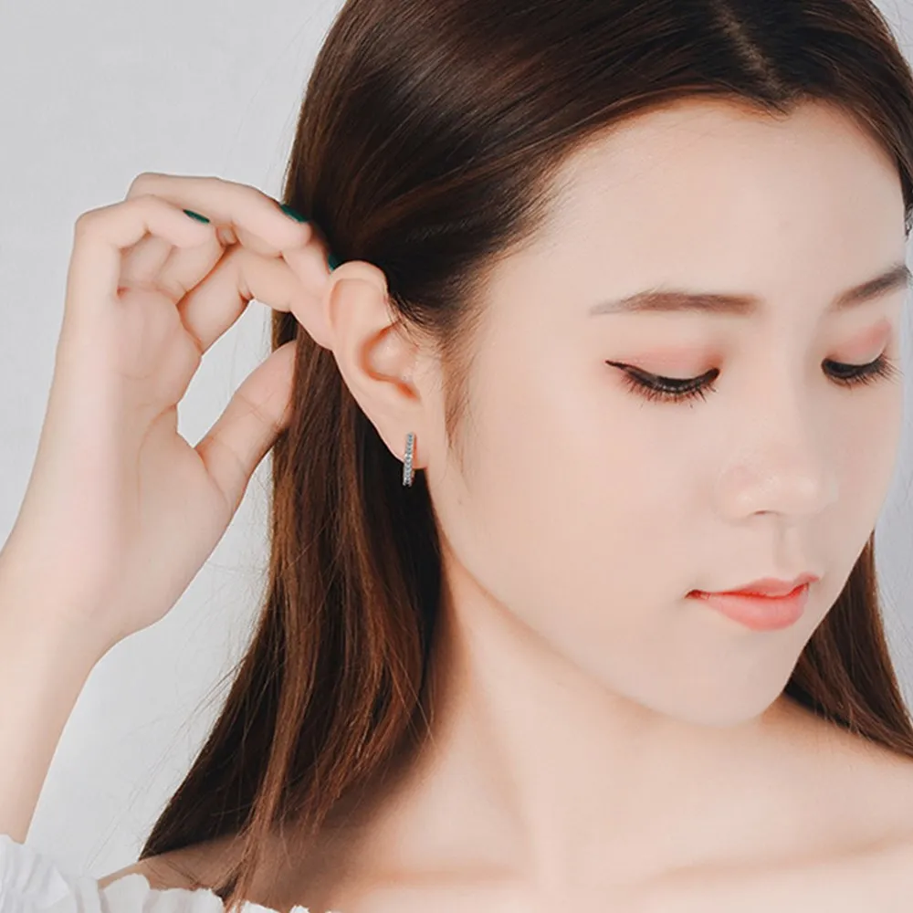 

925 Sterling Silver New Women's Fashion Jewelry High Quality Retro Simple Pentagonal Crystal Zircon Gold Silver Earrings