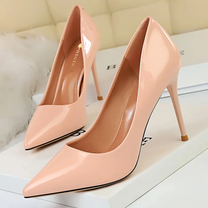 Туфли лодочки женские на высоком каблуке заостренный носок пикантная Свадебная