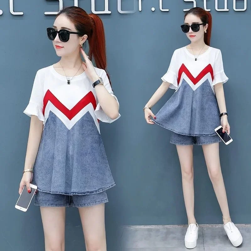 

Женский джинсовый костюм с шортами, повседневный Джинсовый комплект из двух предметов, укороченный топ и велосипедные шорты в Корейском ст...