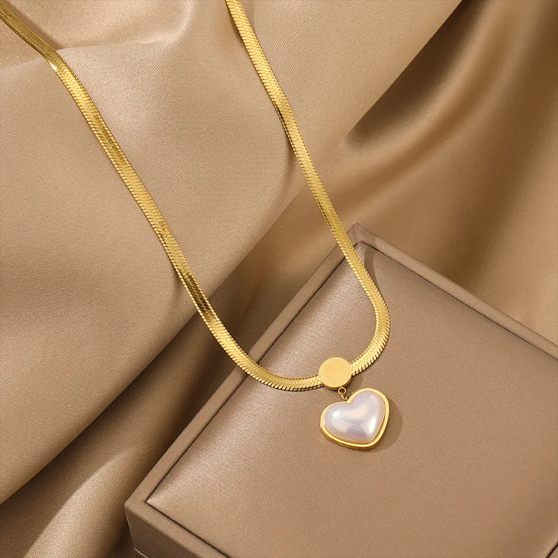 

CARLIDANA Stainless Steel Shell Heart Pendant Necklace for Women Gold Color Plated Flat Snake Chain Choker Fashion Retro Jewelry