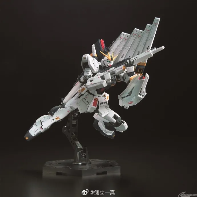 Bandai Gundam RG 1/144 RX-93 NU V собрать модель Наборы фигурки Детские игрушки