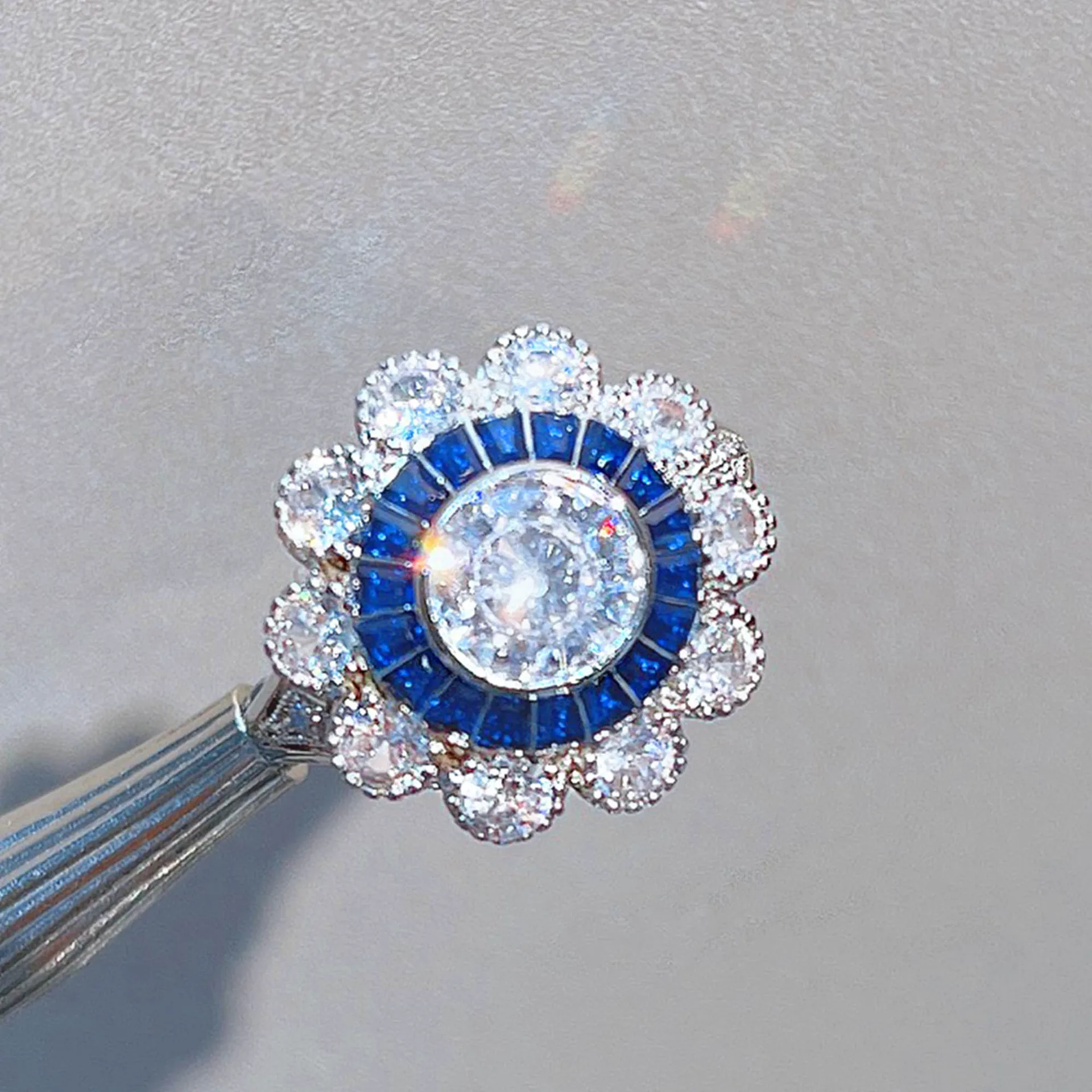 

Foydjew New T Square Blue Diamond Sapphires Rings European American Luxury Full Diamond Snowflake Ring Engagement Ring For Women
