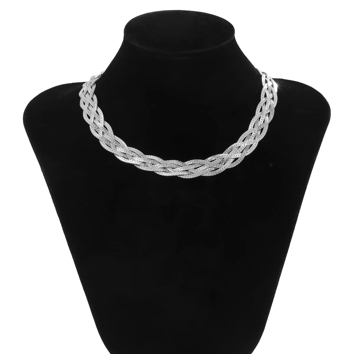 

Twisted Women's Neck Chains Silver Gold Color Layered Chokers Necklaces Vintage Fashion Simple Weaved Flat Link Collares Jewelry