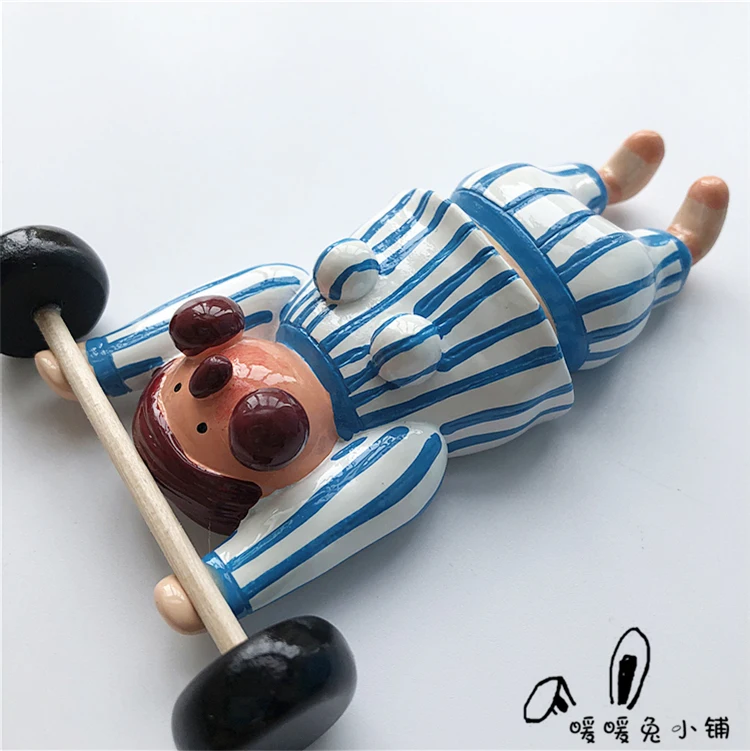 Cartoon weightlifting doll resin refrigerator sticker three-dimensional magnetic decoration | Дом и сад