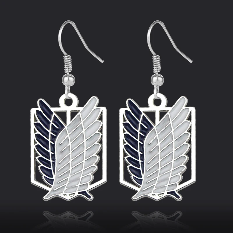 Серьги с анимационными мультяшными героями атаки на титанов Крылья Свободы