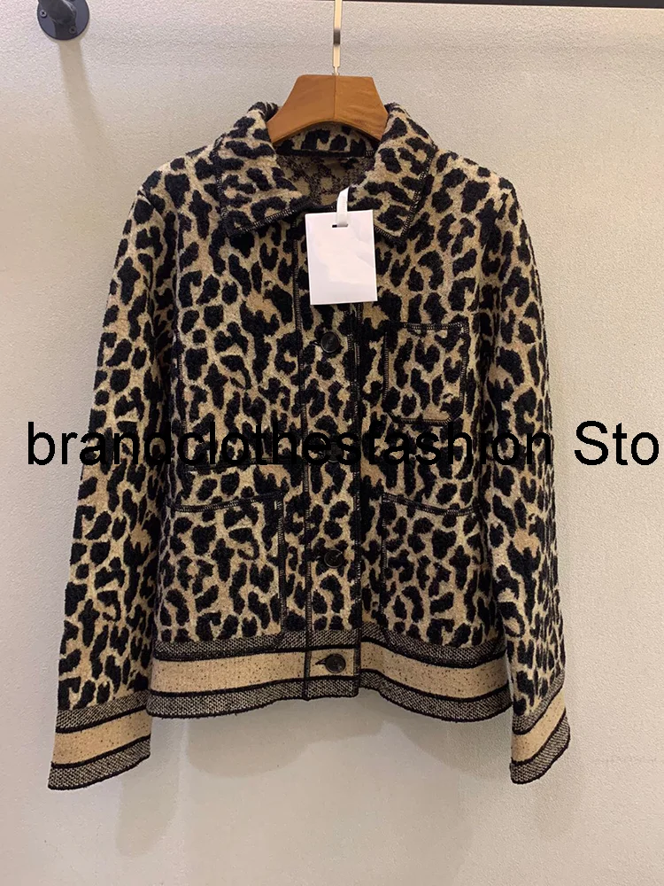 

Fashion Knit Wool Blend Ox Horn-Buttons Leopard Jacket Women High Quality Lapel Striped Hem Classic Pattern Coat Lady 2021 New