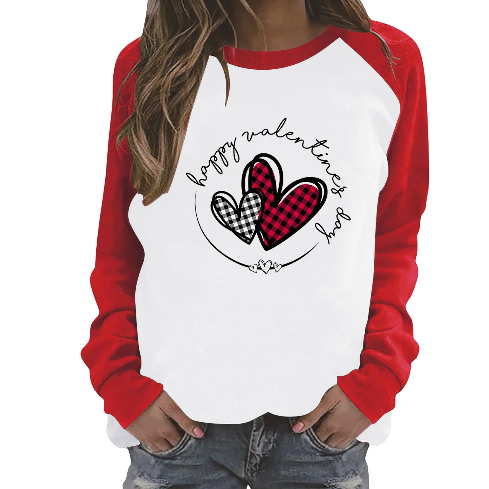 

Женский топ с круглым вырезом, длинным рукавом и принтом