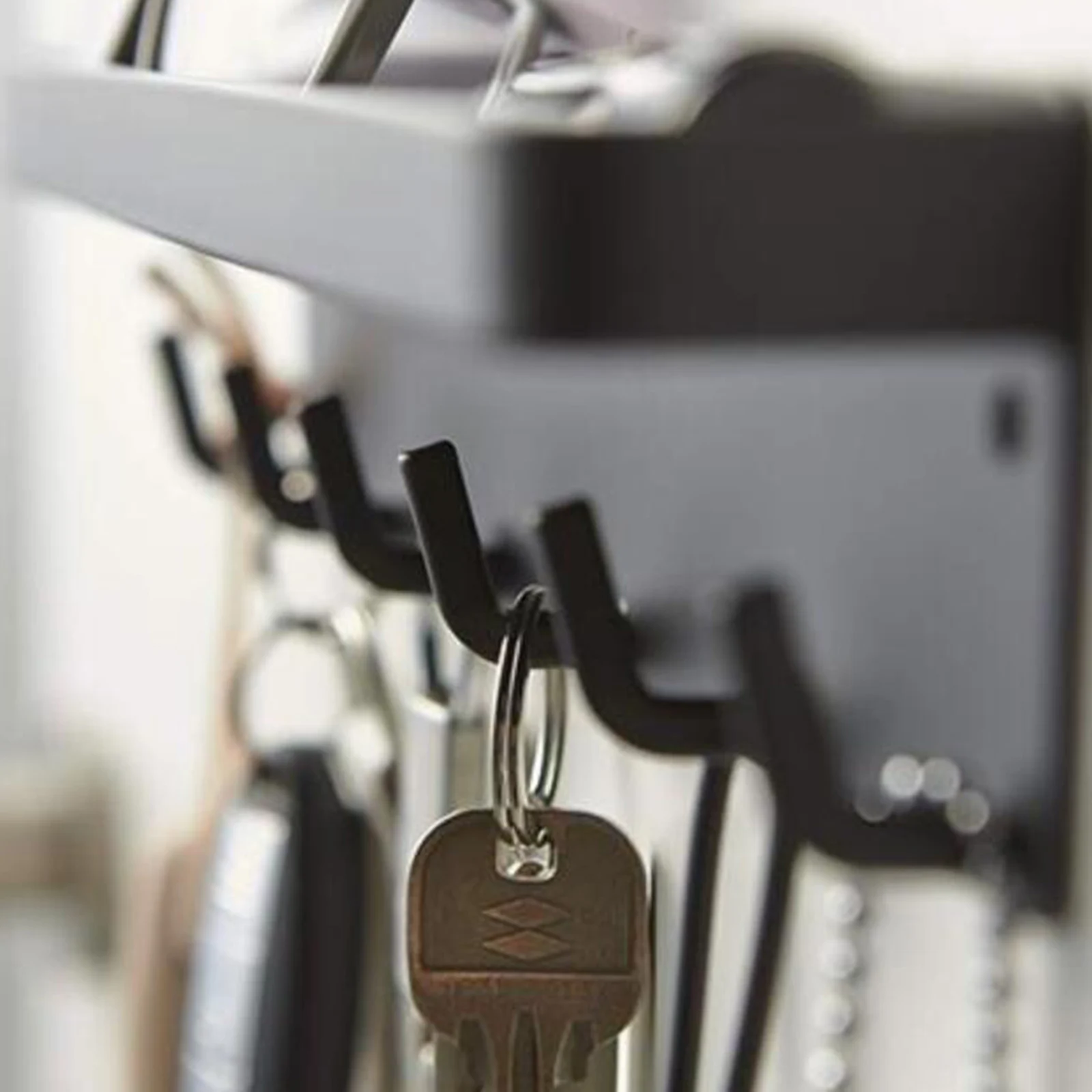 

Iron Wall Mounted Coat Hanger Home Kitchen Bathroom Entryway Organiser Decor