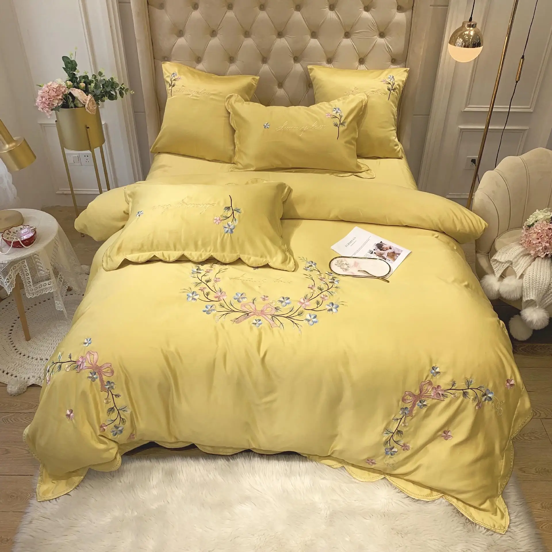 

Luxury pure satin silk cotton Bedding Set Idyllic flower embroidery Queen King Size Bed set Duvet Cover Bed Sheet Bed linen