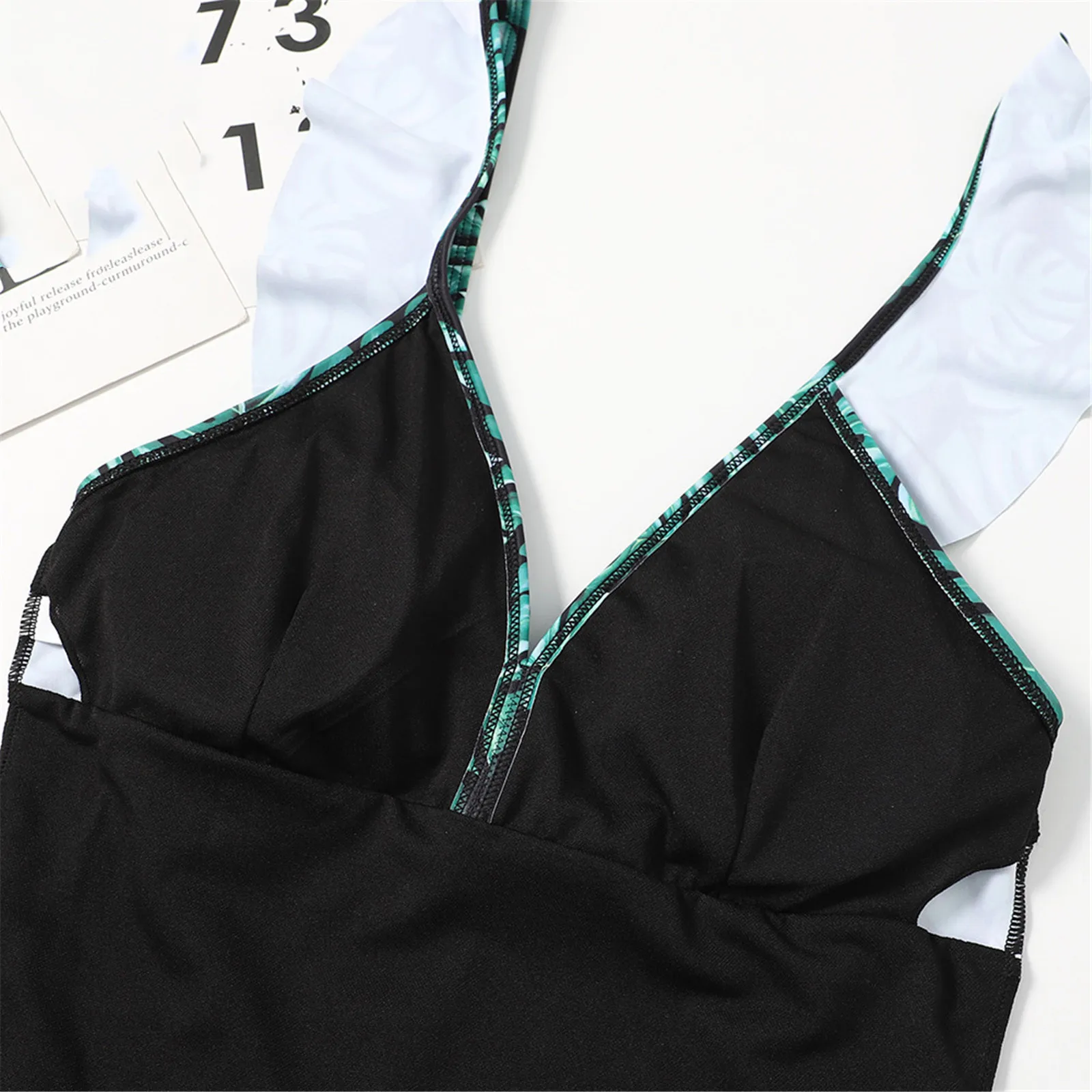 

Fashion Women's Floral Printed One Piece Bikini Ruffles Swimsuit Two-piece Wire Bikini set Bather Bathing Suit Swim